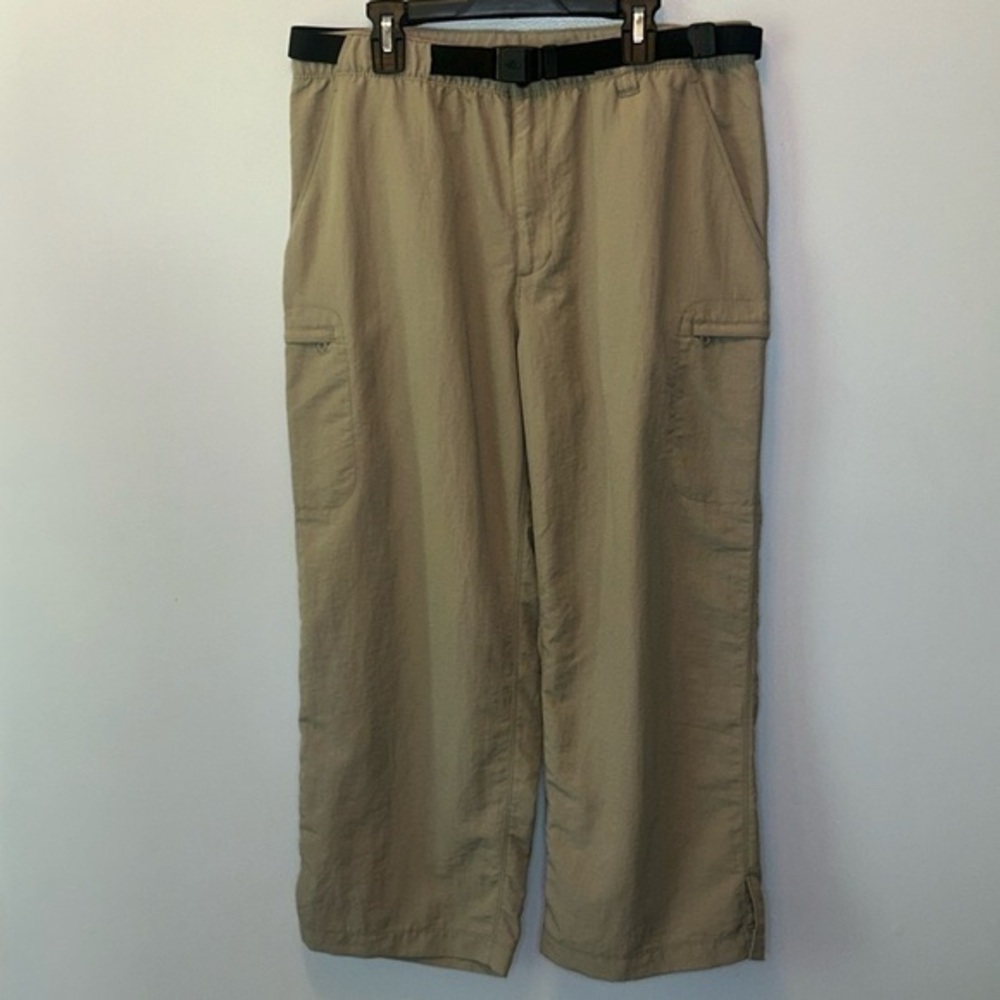 The North Face Women's‎ Cropped Khaki Capris W/Pockets, Belted - Size Large